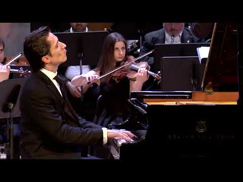 Rachmaninoff Piano Concerto No.3 Alexander Romanovsky / Sergey Smbatyan