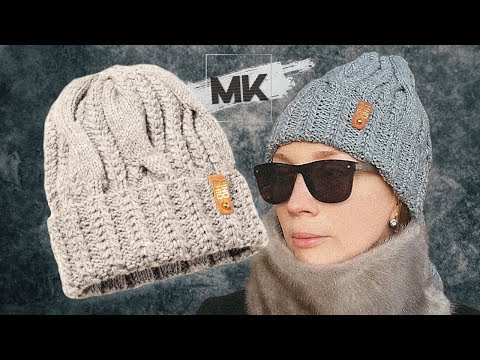 ВЯЖЕМ ЗИМНЮЮ ШАПКУ НЕОБЫЧНЫМИ КОСАМИ / Подробный мастер-класс по вязанию женской шапки спицами