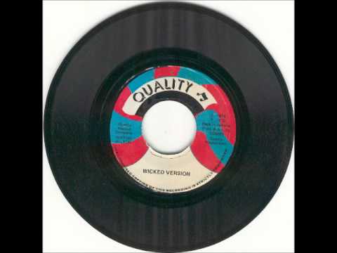 Ripton Hilton Eek-A-Mouse.wmv