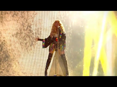 Paulina Rubio Premio Lo Nuestro / Premio a la trayectoria