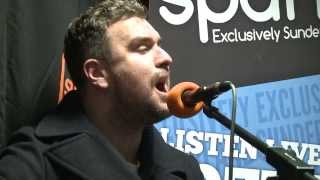 Reverend And The Makers - Play Me (LiveFromStudio5)