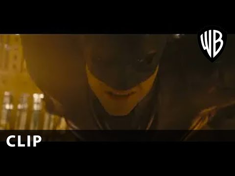 Trailer Wingsuit Scene