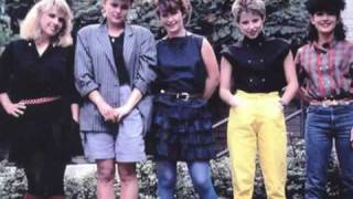 This Old Feeling (Live Berkeley CA 08-14-82) - The Go-Go&#39;s  *Best In (Live) Show*  *Audio*