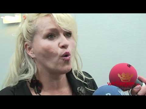 Gisele Oppermann - Sabrina Lange im Amtsgericht in Olpe