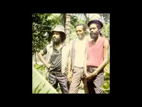 Wailing Souls - Sweet Sugar Plum Plum