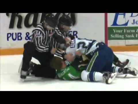 Drew Warkentine vs Tyler Adams