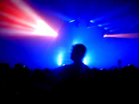 Trance Energy 2010 BT playing BT featuring Jes - Every Other Way (Armin van Buuren Mix)