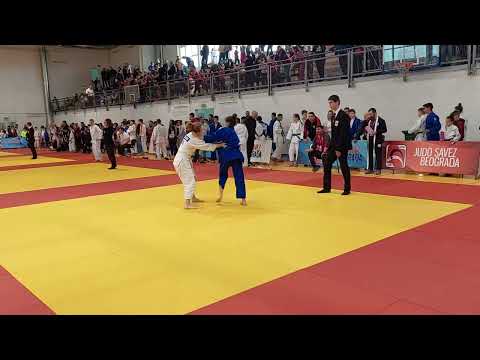 Lenka Stojanov - Dunja Šikoparija ( dž.k. Radnički Beograd ) 10 - 0
