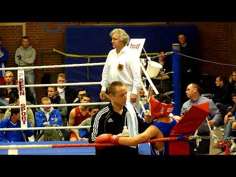 Boxen * TuS Gerresheim * Kaan Merdan (BC Velbert)  vs Temur Temur (BR Hilden) * 03.12.2011