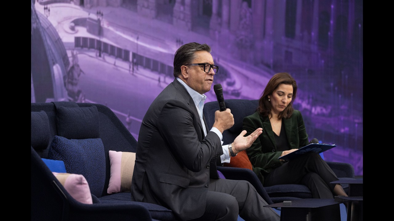 Paul HUDSON, CEO SANOFI at Adopt AI - Fireside chat: 