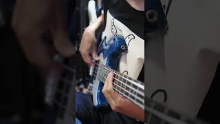 Bass play 08