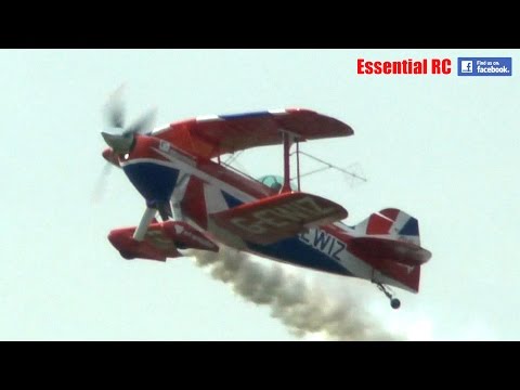 RICH GOODWIN'S 'MUSCLE BIPLANE': Biggin Hill 2016