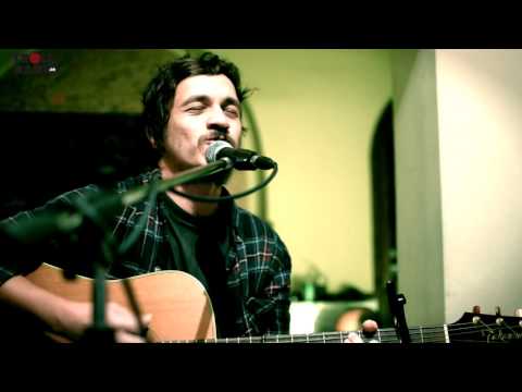 Moa Bones - Take it all away (unplugged @ trollradio.gr)