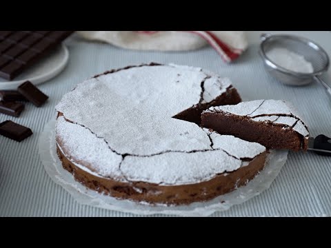 TORTA AL CIOCCOLATO dal cuore morbido e scioglievole | la tenerina | ricetta facile facile