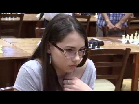 D16 1.1. Kristína Cabanová - WFM Stella Sáňková 1/2:1/2