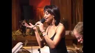 Angela Hagenbach - Don&#39;t Be On The Outside