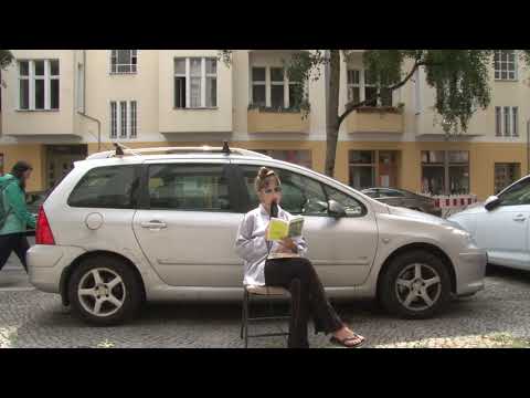 Paulina Czienskowski - Automobillesung | Gusto