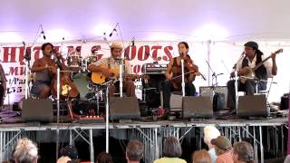 Carolina Chocolate Drops - "Goin' Down that Road Feelin' Bad" - Rhythm & Roots 2012