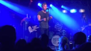 Anderson East Performs &quot;Learning&quot; In Nashville