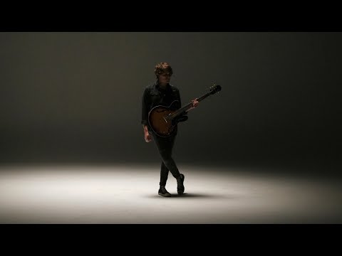 Hanging Up - Isaac Anderson