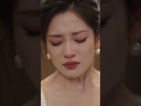 女子在宴会上嚣张掌捆新娘，却不知新娘背后有着滔天背景！接下来究竟会发生什么？#短剧 #剧情反转 #打脸爽文 #豪门剧情 #身份曝光 #精彩剧情 #正能量剧情 #正能量剧情 #cdrama #drama