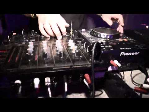 Brooklyn Bounce DJ & MC live (Promo Video 2011)
