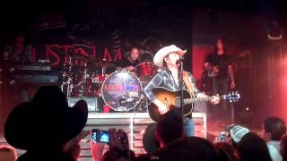 Justin Moore - If You Don&#39;t Like My Twang (Live)