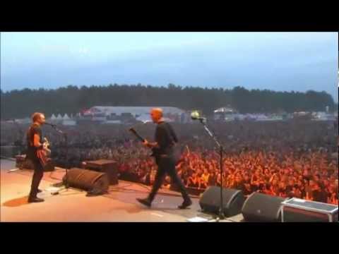 Rise Against - Blood To Bleed (Live at Hurricane Festival) [2012]