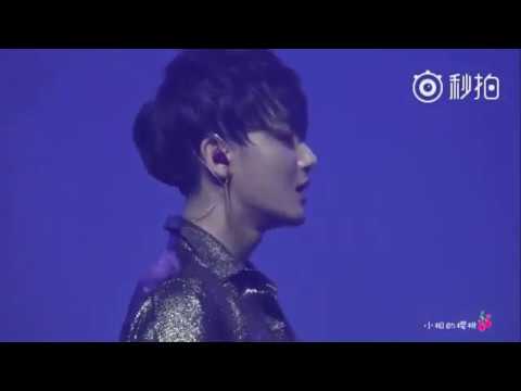 [FANCAM] 180413 Z.TAO - Beggar at YSL Beauty Rocks TMall