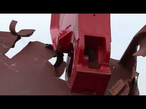 Cisaille à ferraille pour pelle de 9 à 120 tonnes_1