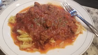 Spaghetti Squash & Meat Sauce |  Budget Friendly Meals 💰