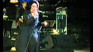 Χάρις Αλεξίου - Τα πέδιλα