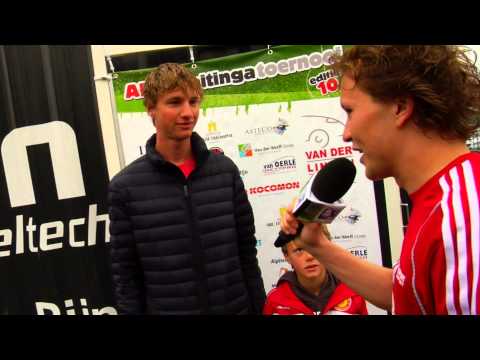 F-pupillen - 2015 - Binnenkomst Trainer & Speler ARC-Heitingatoernooi editie 10 -