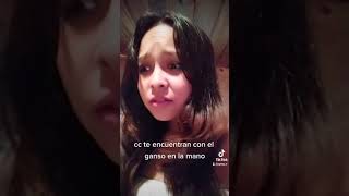 cómo cuando te encuentran con el ganso en la mano🤣
