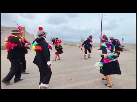 En Apime Jorge Basadre Arequipa presentación de las Kajchas Orurillo AQP , bajo el pie del Misti 