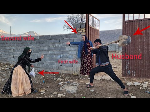 The second wife deliberately poisoned herself to hurt the first wife. The miracle of honey.