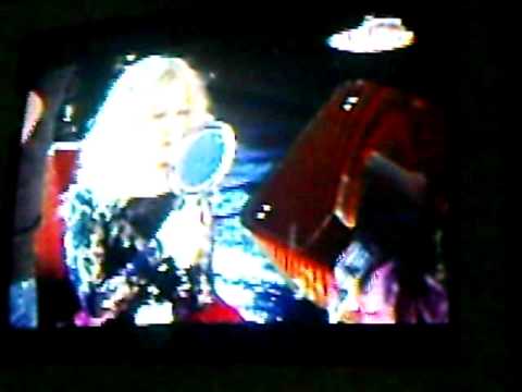 alicia villareal en la casa de daniel