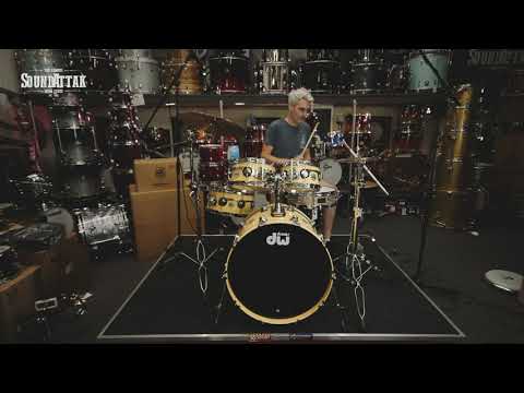 *Pre-Owned* DW Collectors Maple VLT 22'' 4 Piece Shell Pack - Canary Yellow Lacquer Custom