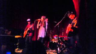 Angie Miller - "Put it on Me" Hotel Cafe