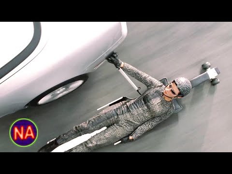 Lugeing | Charlie's Angels: Full Throttle