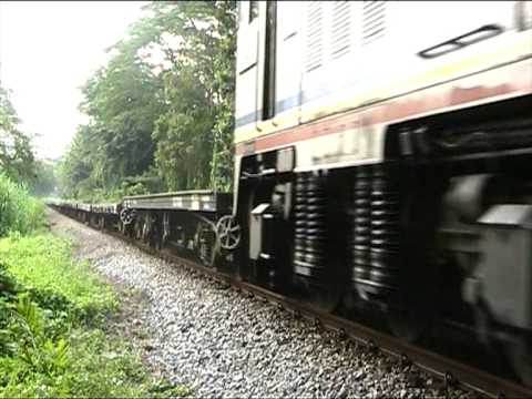 [KTM] 23111 Maju with Freight: Empty BCFs (Train 191) [with Horn]