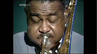 Tyree Glenn - Mood Indigo- LOUIS ARMSTRONG (Grand Retro).wmv