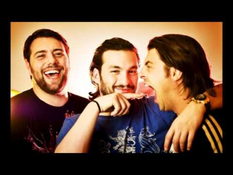 Dadso McSmashUp - Anti-Hound (Knife Party VS Swedish House Mafia Mashup)