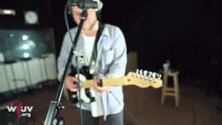 Small Feet - "Lead Us Through The Night" (Live at WFUV)