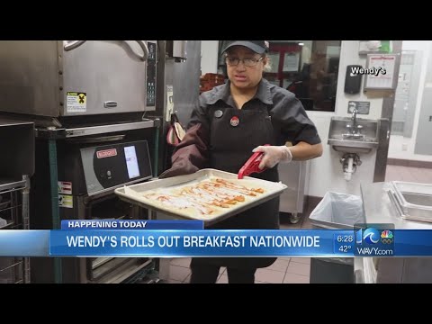 ウェンディーズが月曜日から全国で朝食メニューを展開 (Wendy's rolling out breakfast menu nationwide on Monday)