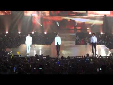 Music Bank in Brazil - TaeMin, JongHyun and SungKyu - Garota de Ipanema