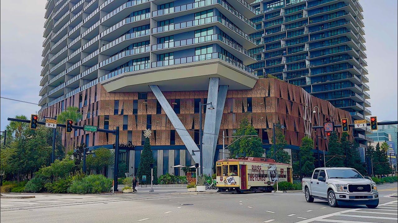 Immersive street-level walking tour through Tampa, FL, United States, showcasing authentic urban landscapes, local architecture, and the vibrant atmosphere of the city's neighborhoods