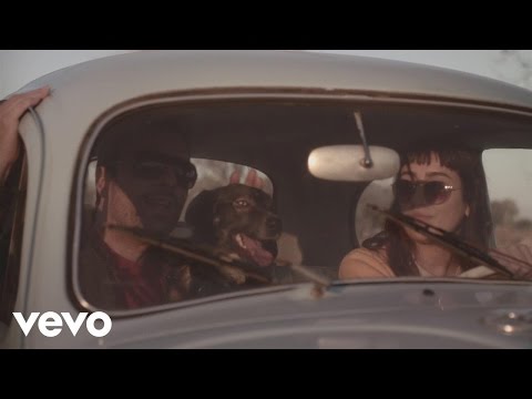 Kevin Johansen - Es Como el Día (Official Video) ft. Miranda Johansen