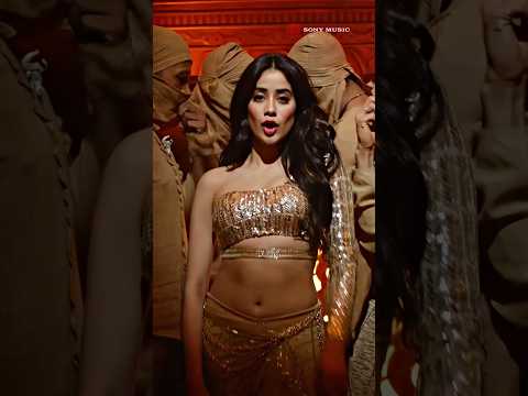 Catch the Nadiyon Paar Groove! 🌊🎶 #janhvikapoor #dancesongs #nadiyonpaar
