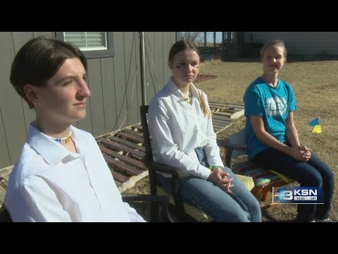 Ukrainian exchange students in Kansas hope for peace